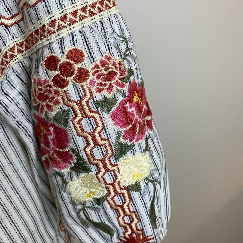 Floral Embroidered Cotton Bubble Sleeve Bohemian Tassel Striped Women's Top Sz M - Picture 6 of 9